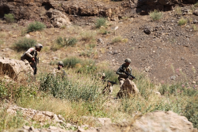 Hakkari'de 'YILDIRIM-2 CİLO' Operasyonu başlatıldı